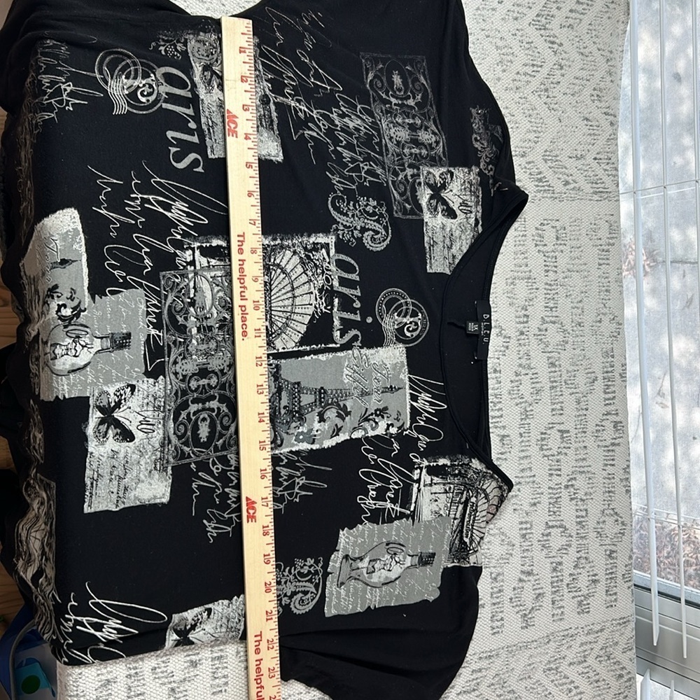 B.L.U.E. Paris Themed Black Tshirt Sz 1X - Picture 10 of 11